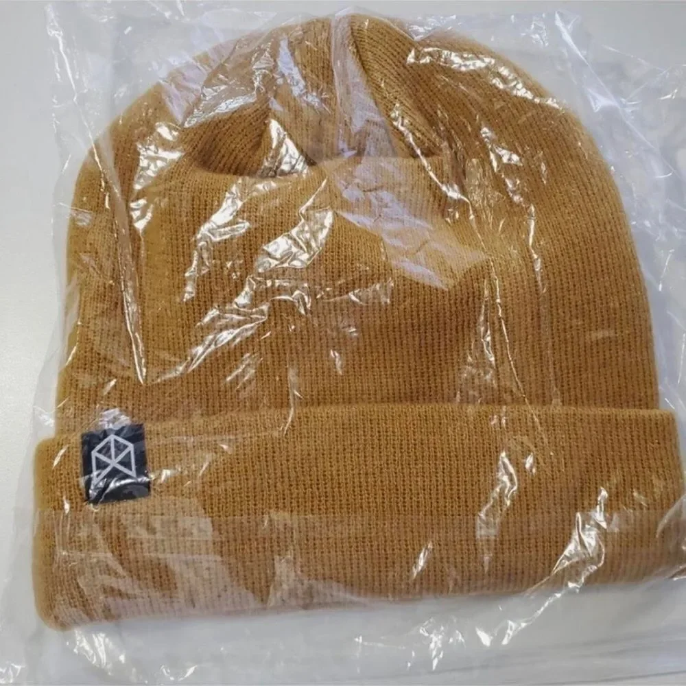 RawGear NWT Embroidered Heritage Beanie